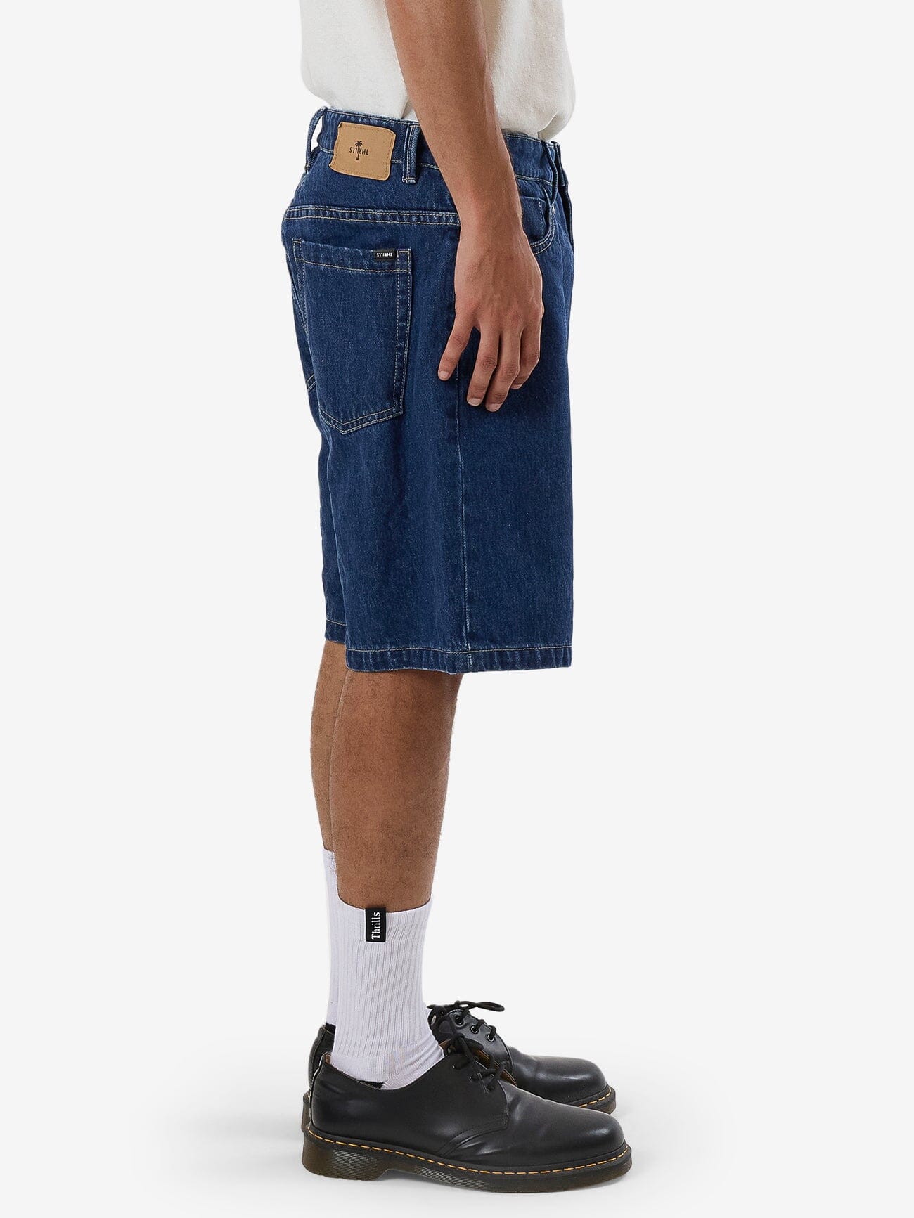 Thumb 4